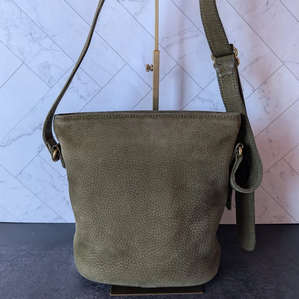 RARE Coach Pebbled Leather Olive Green Bucket N5M‑4933 w/ Dusty - Picture 2 of 16